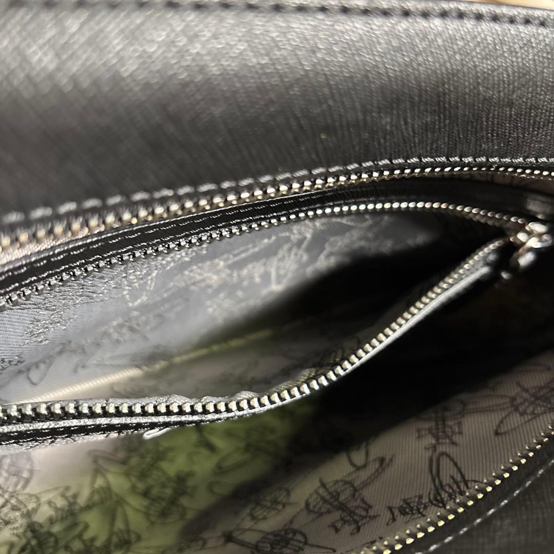 Vivienne Westwood ショルダーバッグ カメラバッグ　難あり