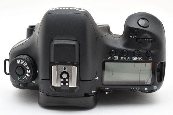 キャノン Canon EOS 7D Mark II 一眼レフ 元箱付 #3245
