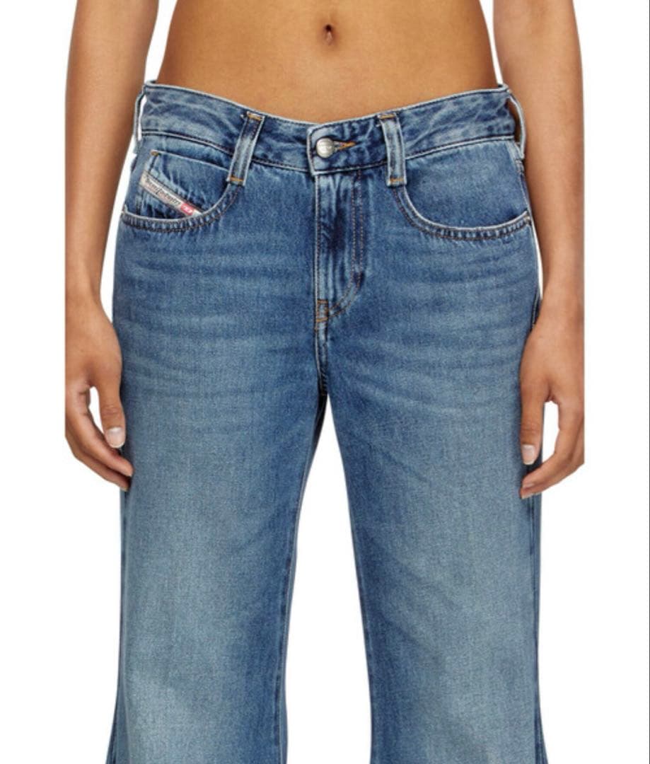 ウィメンズ デニムパンツ FLARE 1970 D-BLEESS