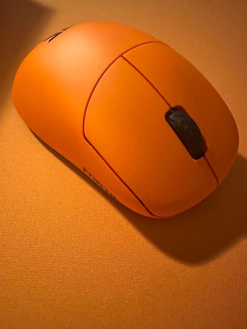 【ほぼ新品】LAMZU x FNATIC THORN 4K