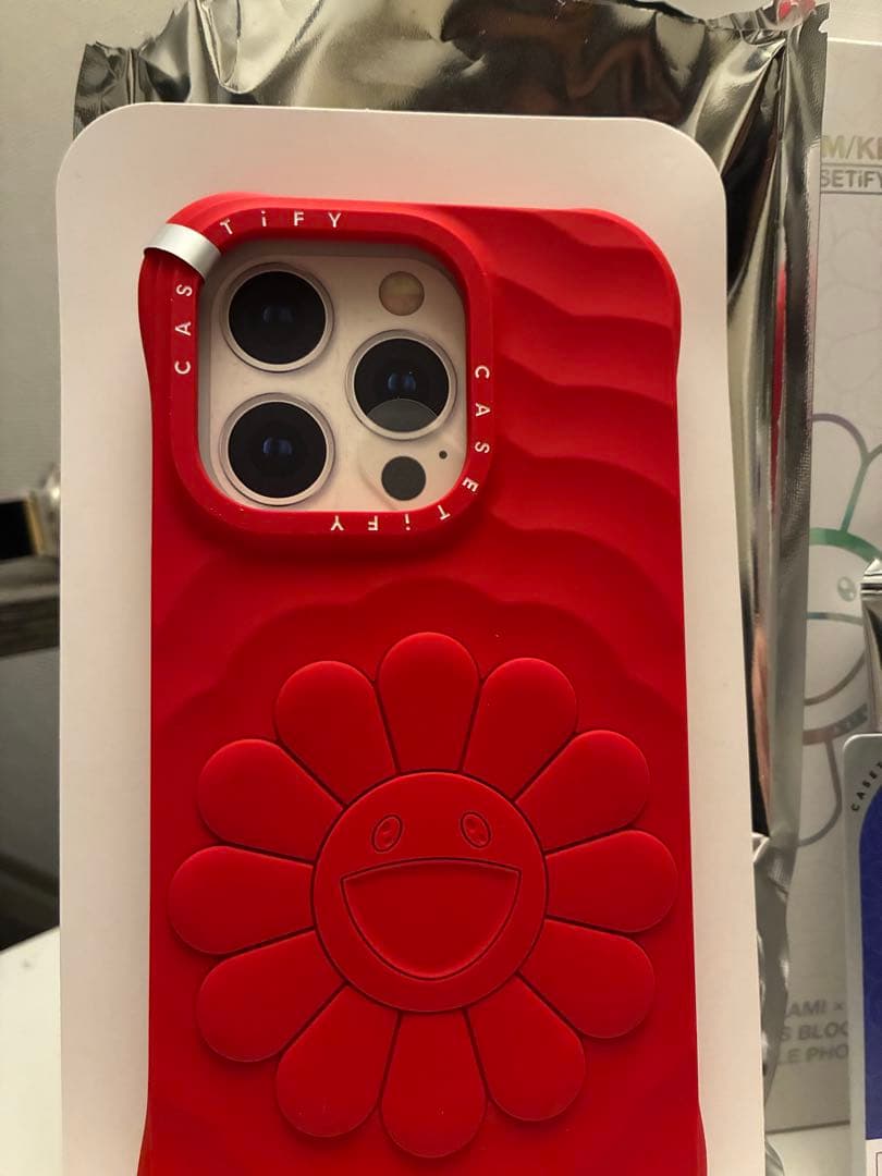 【新品】村上隆×CASSETIFY フラワーケース カード付き