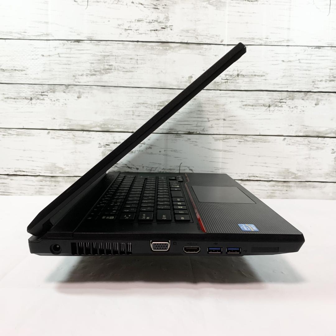 【オフィス付き✨】ノートパソコン／黒　Windows11／メモリ8GB／SSD✨