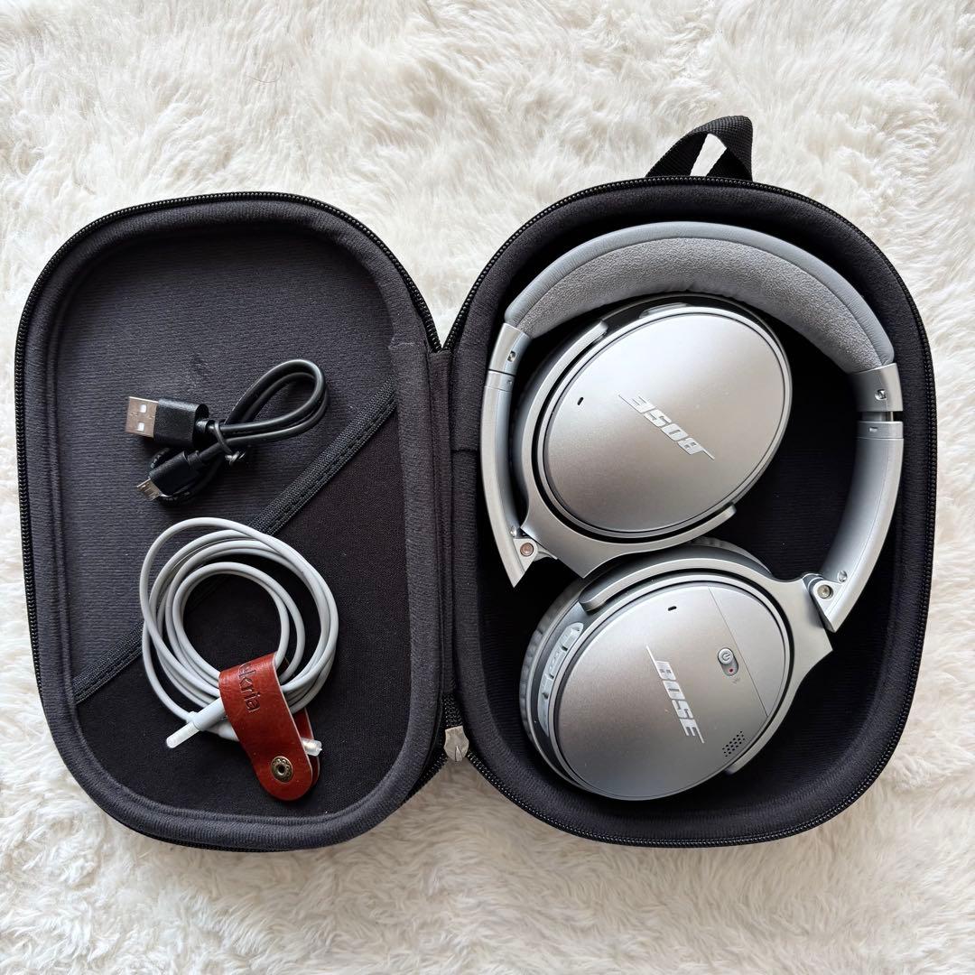 美品 廃盤カラー BOSE QUIETCOMFORT35 シルバー