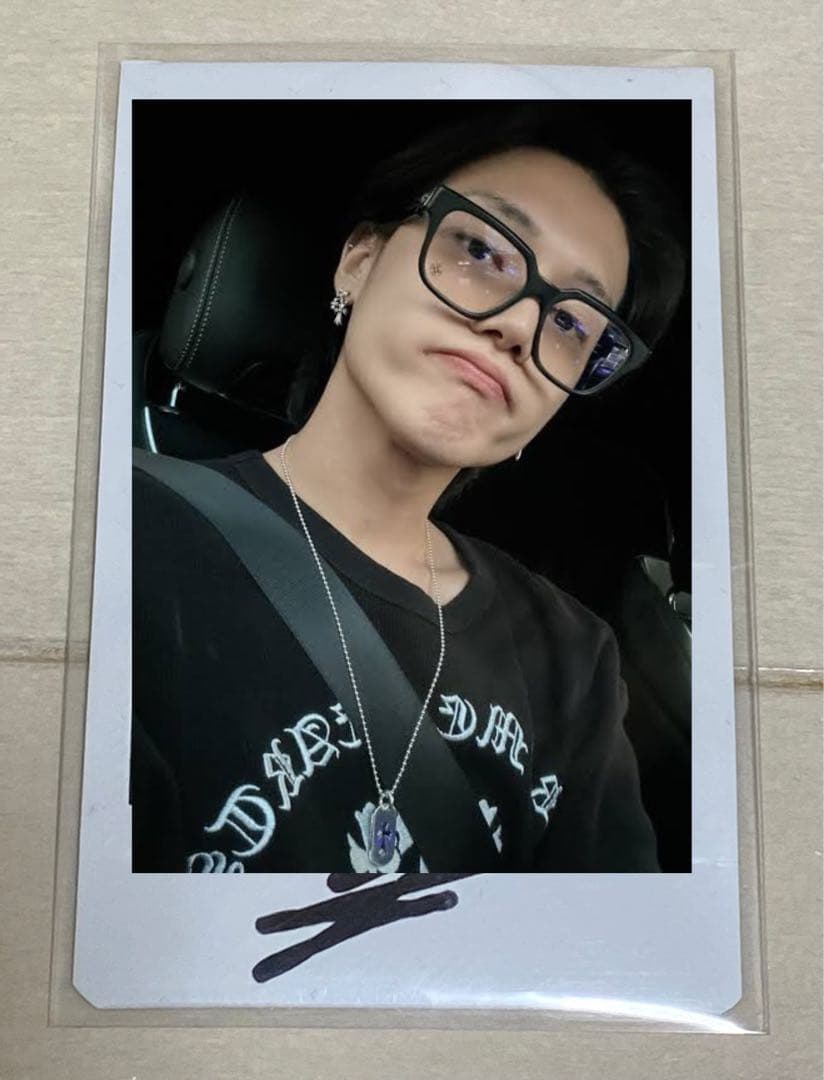 ATEEZ ウヨン 直筆サイン入り ポラロイド ポラ チェキ