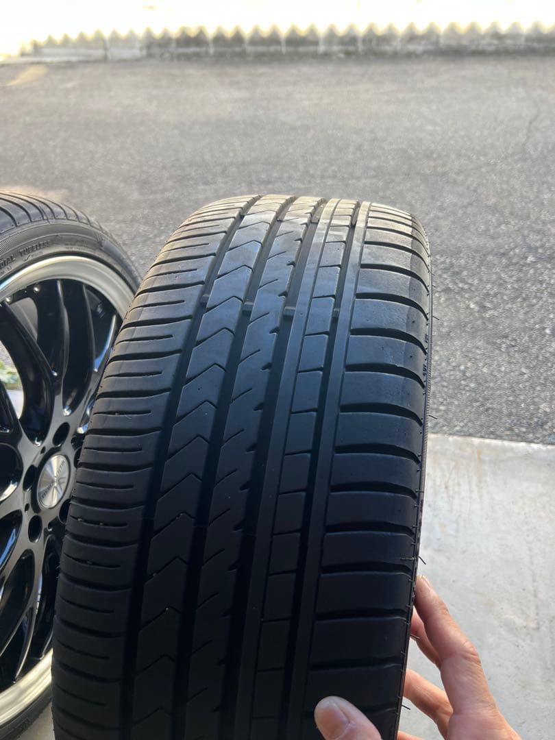 み*ー様 19インチ 225/35r19 ノア　ヴォクシー