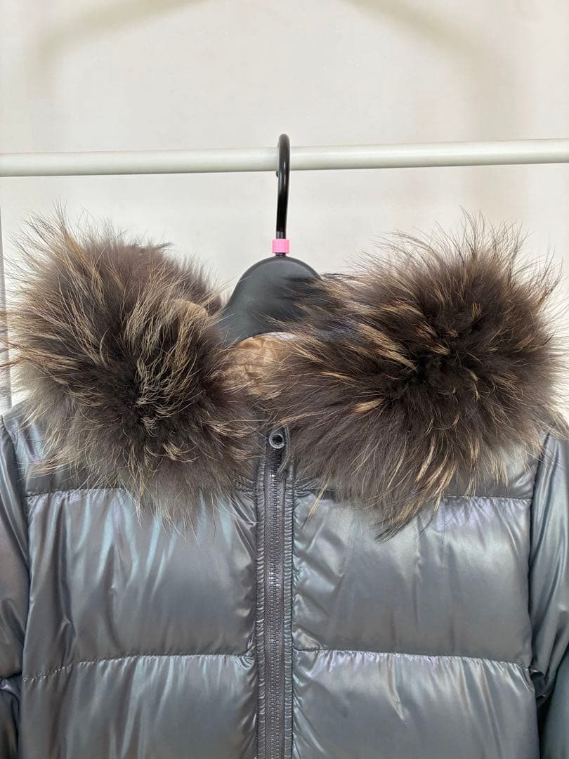 美品　DUVETICA/デュベティカ　グレー ファー付き ロングダウンジャケット