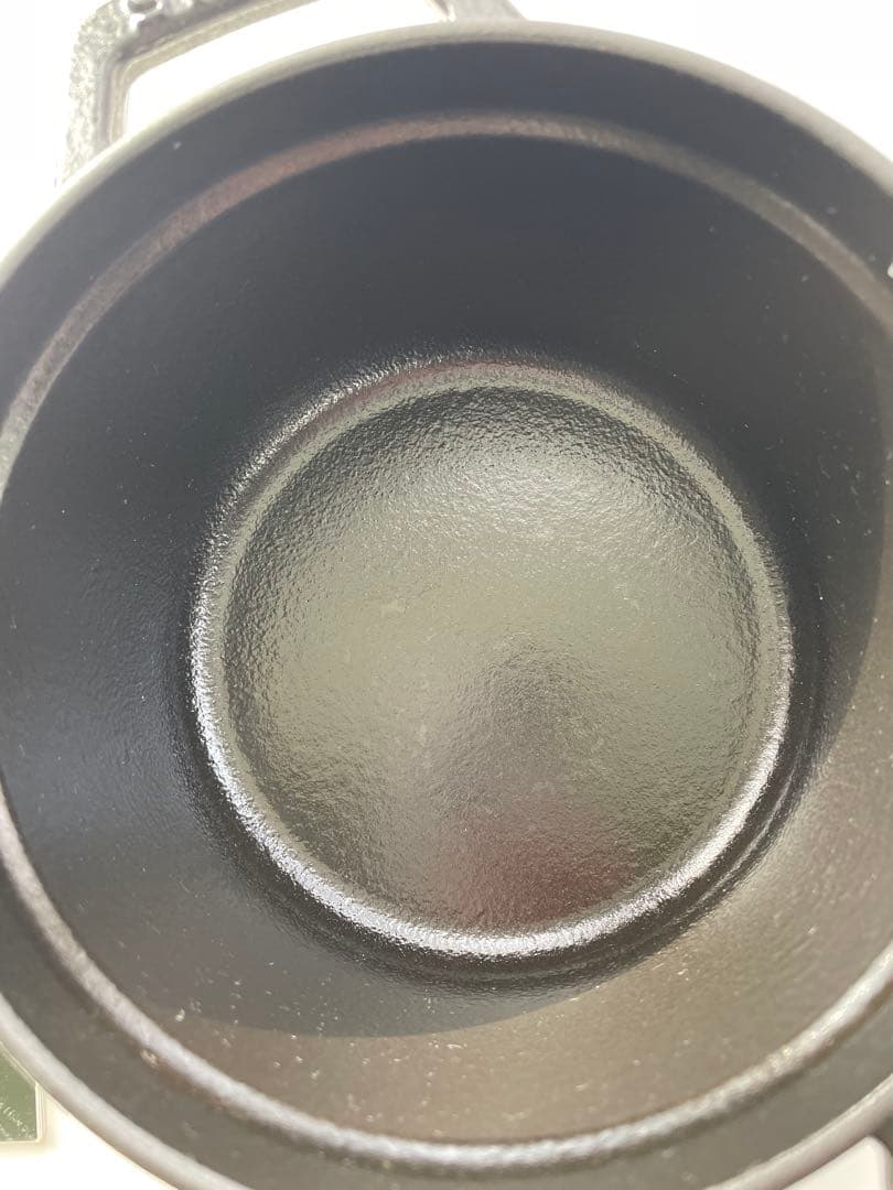 Staub ココット 14cm ブラック　シリアルナンバー付き