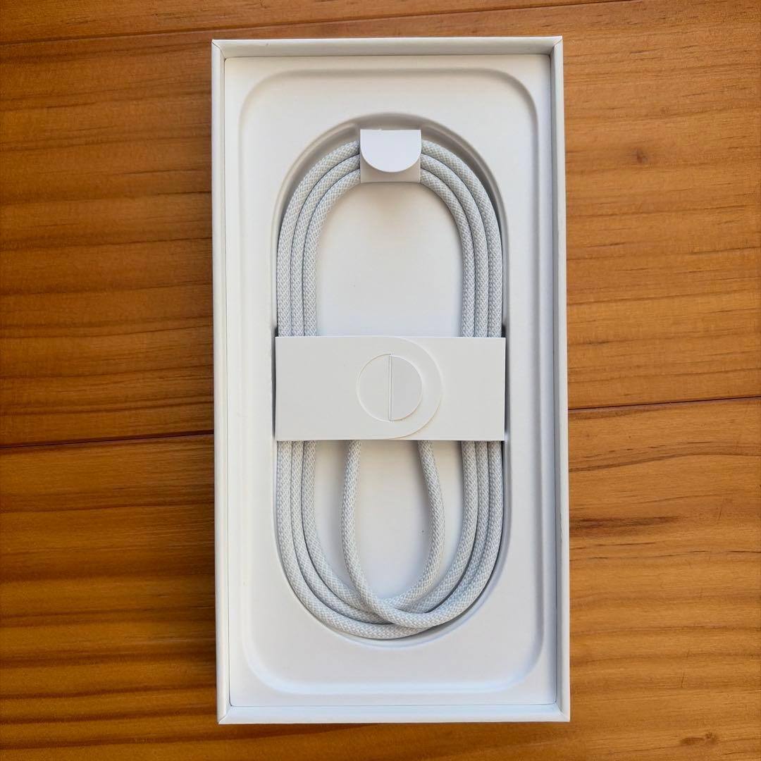 【極美品】 iPhone 17 SiMフリー 512gb 黒 (充電回数13回)