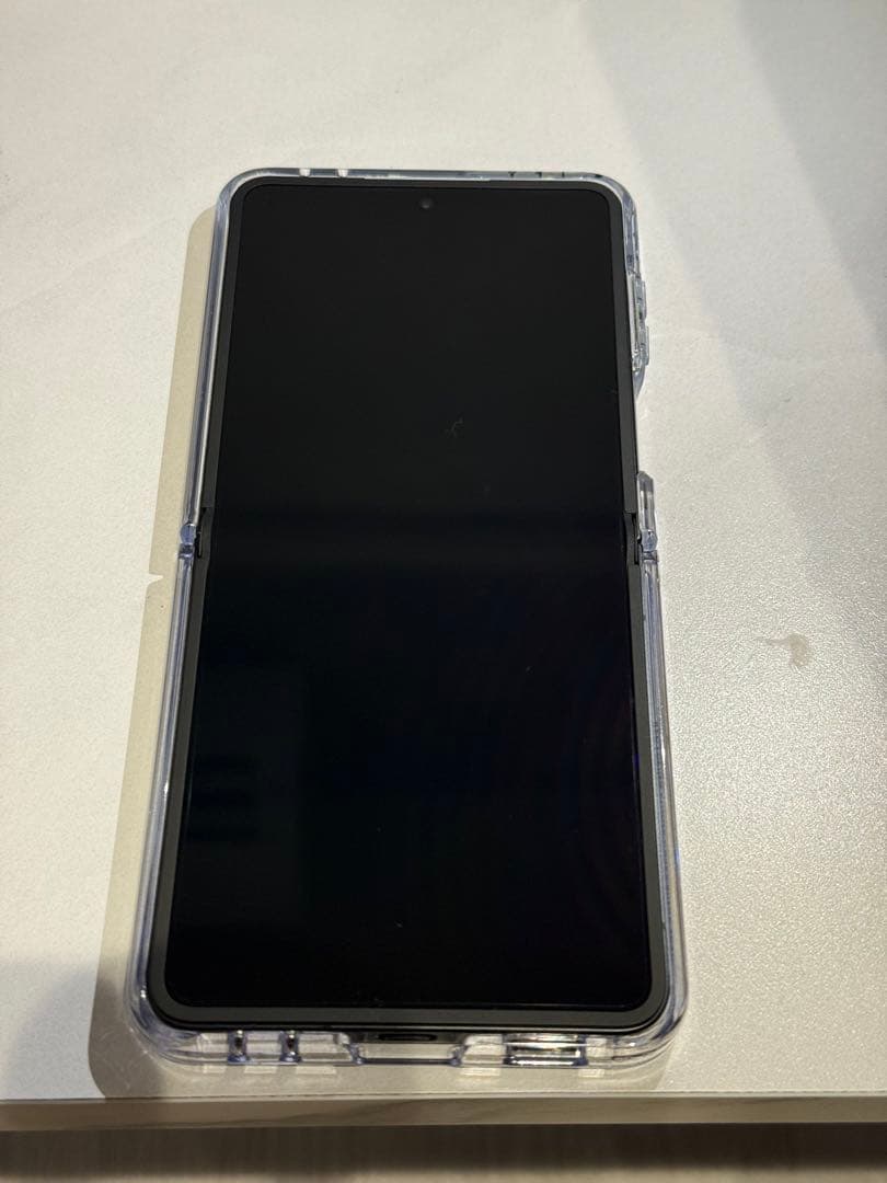 Galaxy Z Flip 7 256GB ブラックSIMフリー