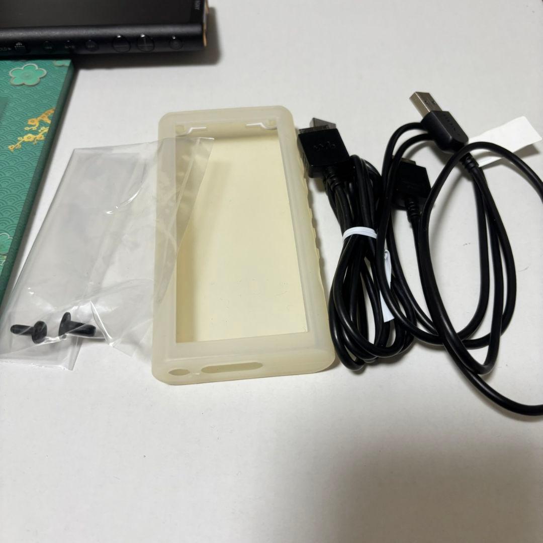 電池新品　美品　NW-ZX300 SONY ソニー ウォークマン ブラック