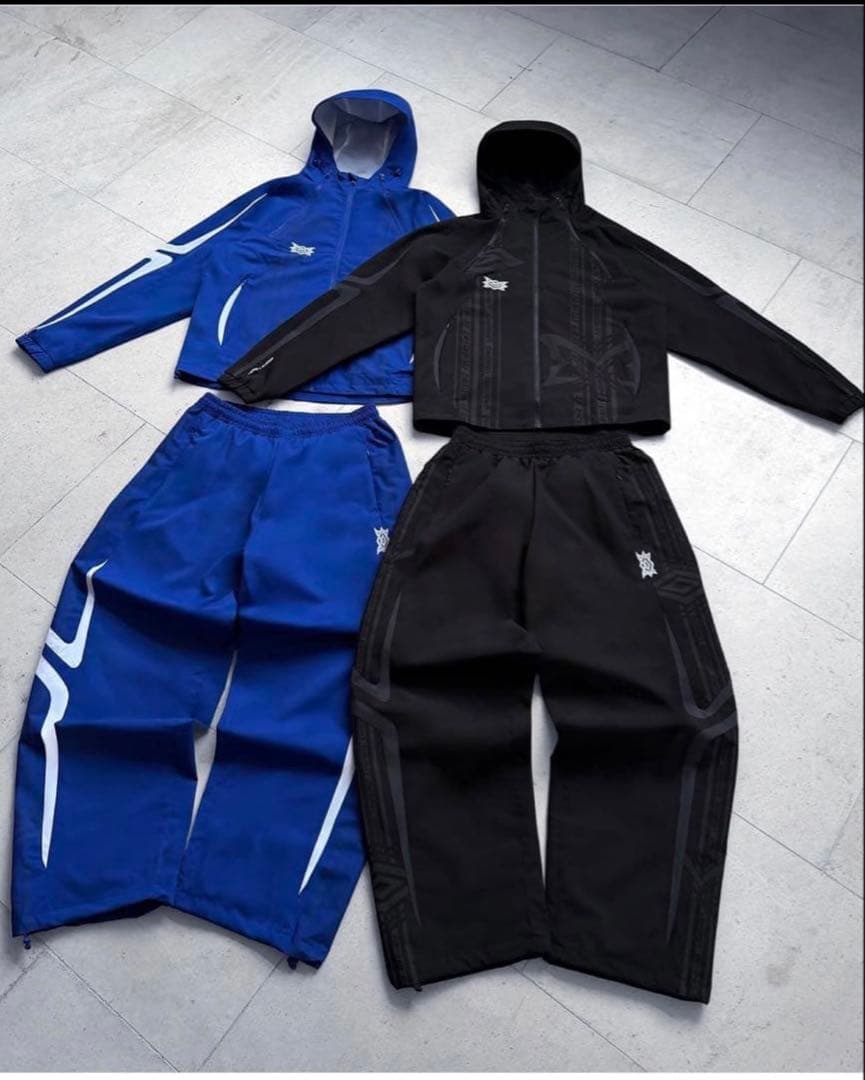 mertra x umbroトラックジャケット　青