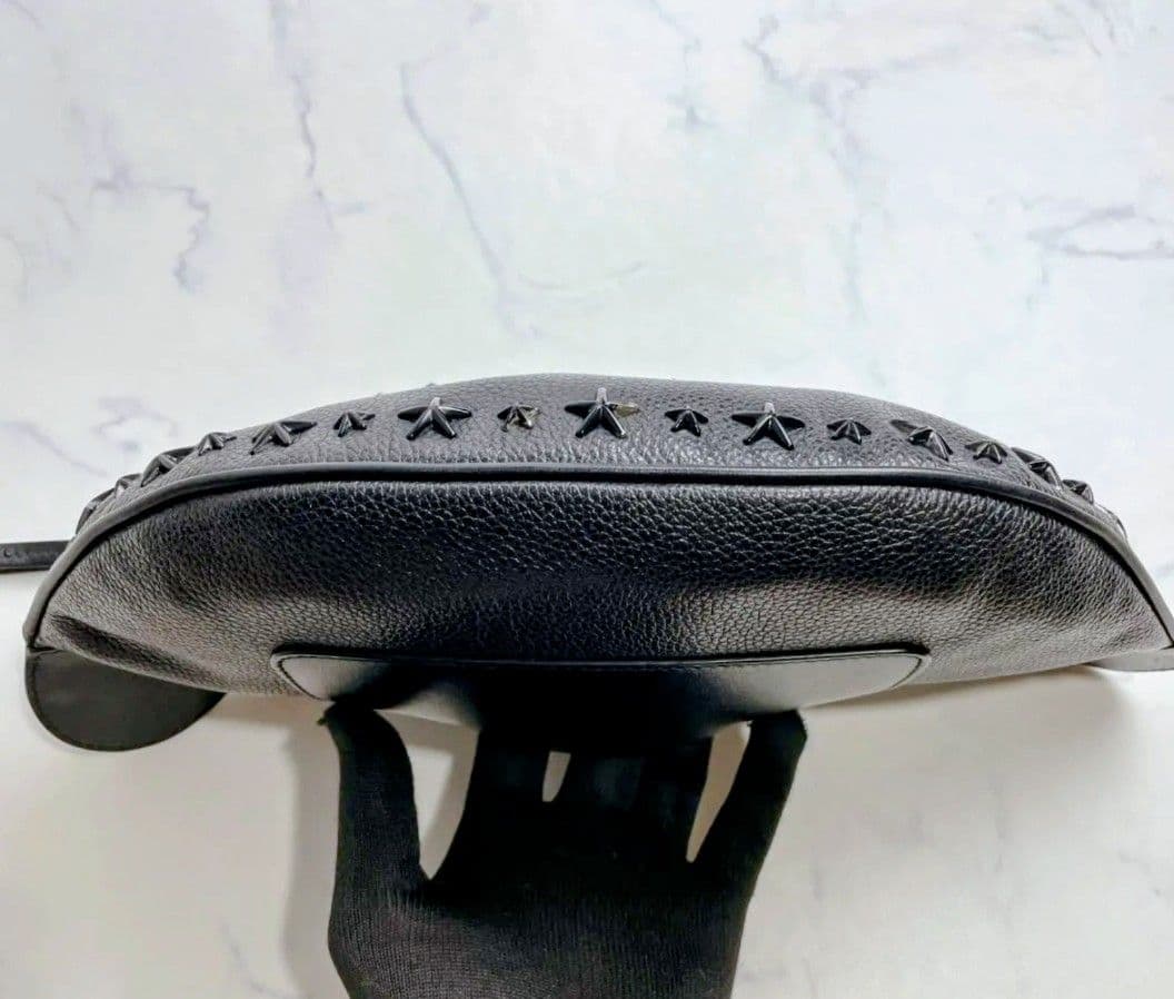 JIMMY CHOO ボディバッグ ヨークスタッズ ブラックユニセックス希少