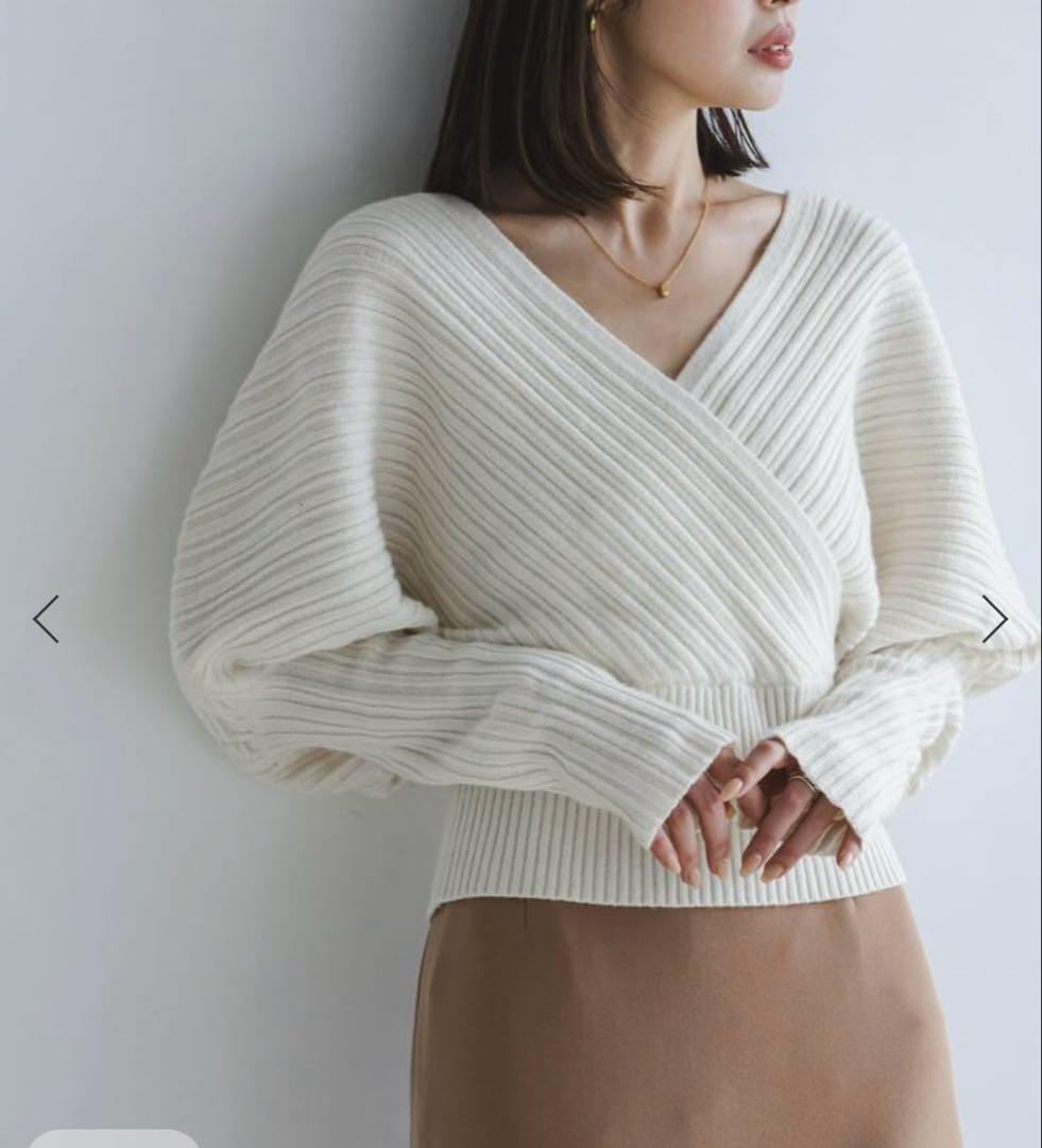 NOBLEカシュクールランダムリブニットプルオーバー ホワイト