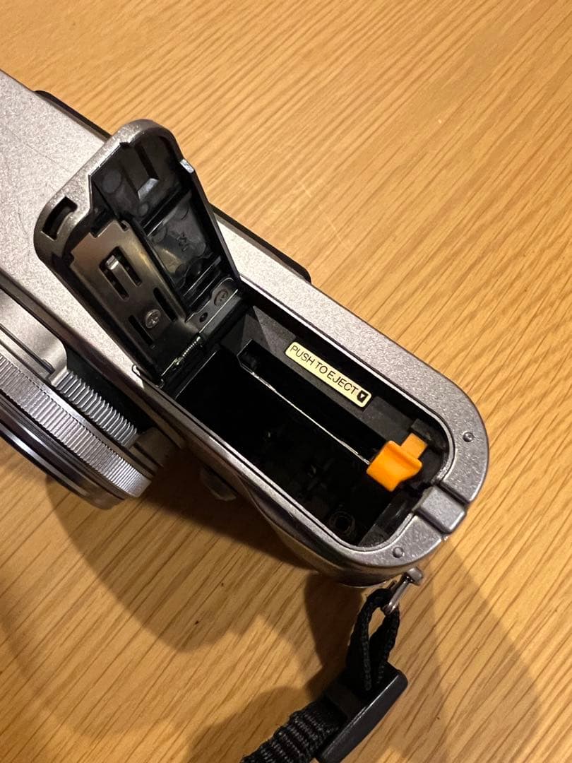 Fujifilm X100 シルバー 本体