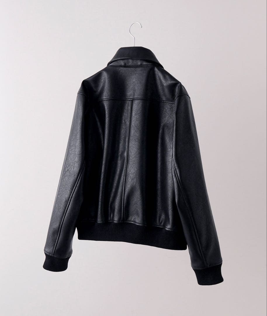 【新品タグ付き】CLELディープテクスチャーブルゾン　黒