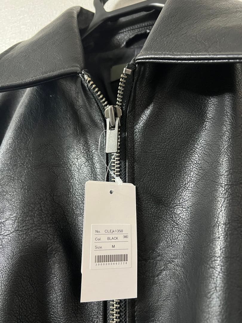 【新品タグ付き】CLELディープテクスチャーブルゾン　黒