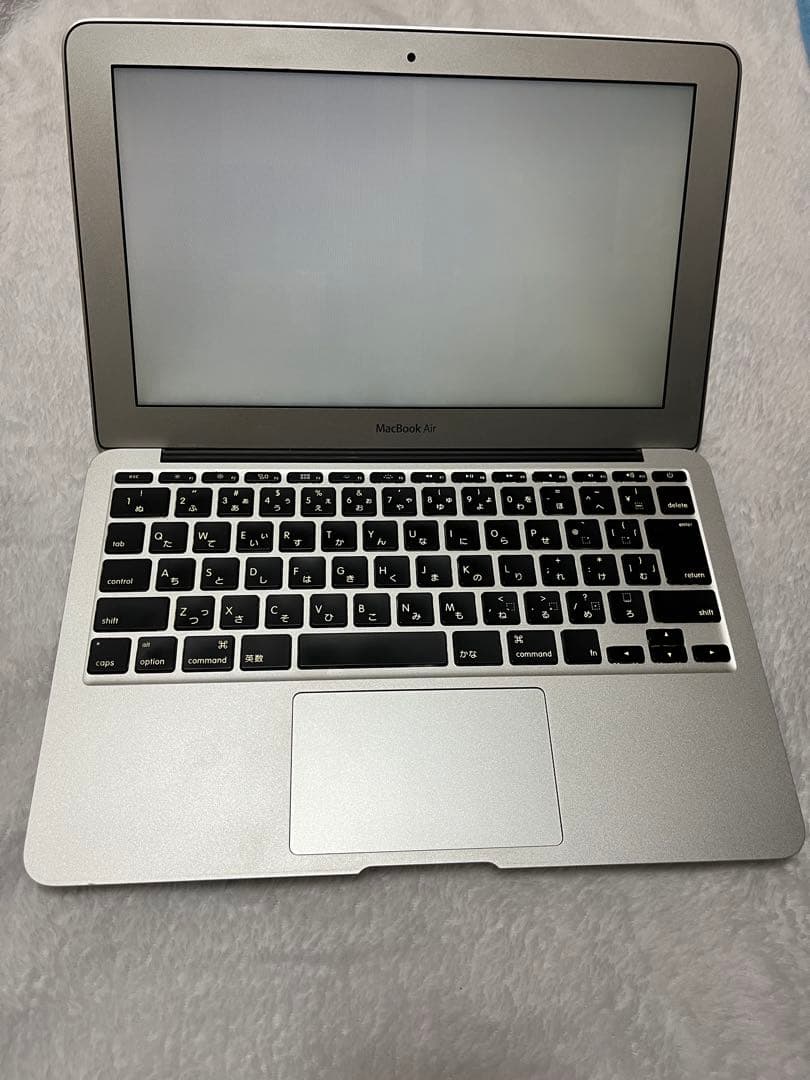 【美品】MacBook Air11インチ　バッテリーほぼ新品