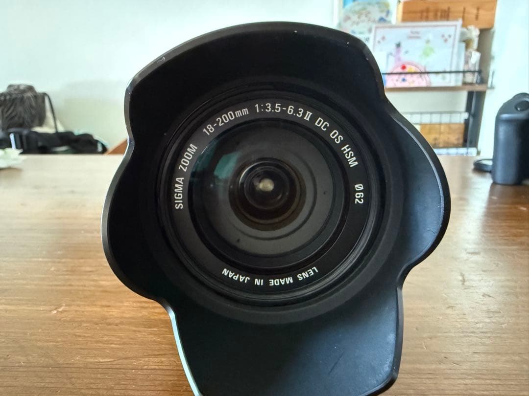 Canon EOS kiss X6i デジタル一眼レフ Sigmaレンズ付き