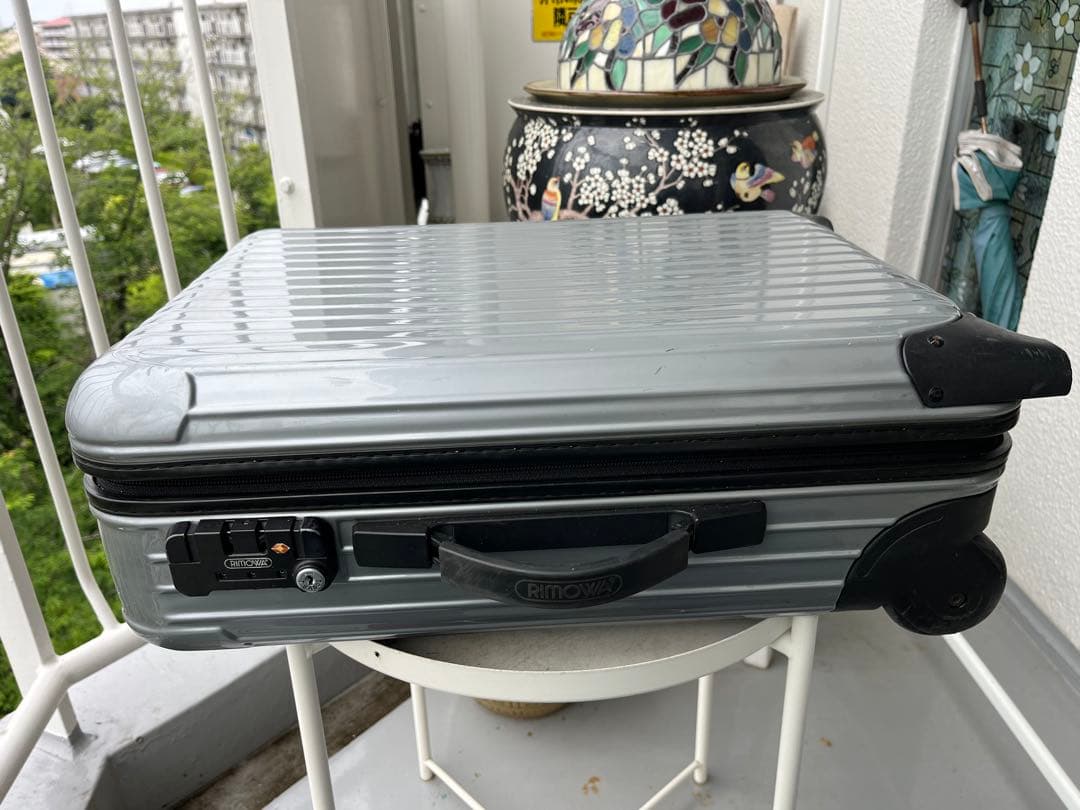 RIMOWA 国内機持ち込み可ケース