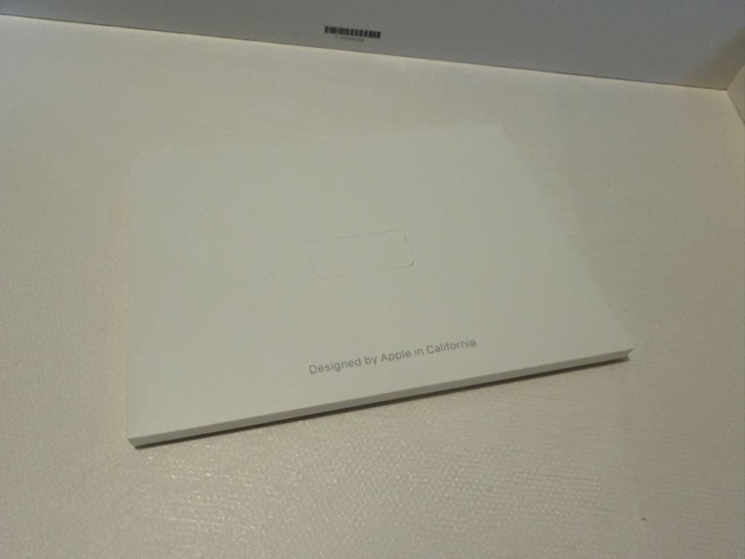 Apple MacBook pro本体 画面不良 小傷あり