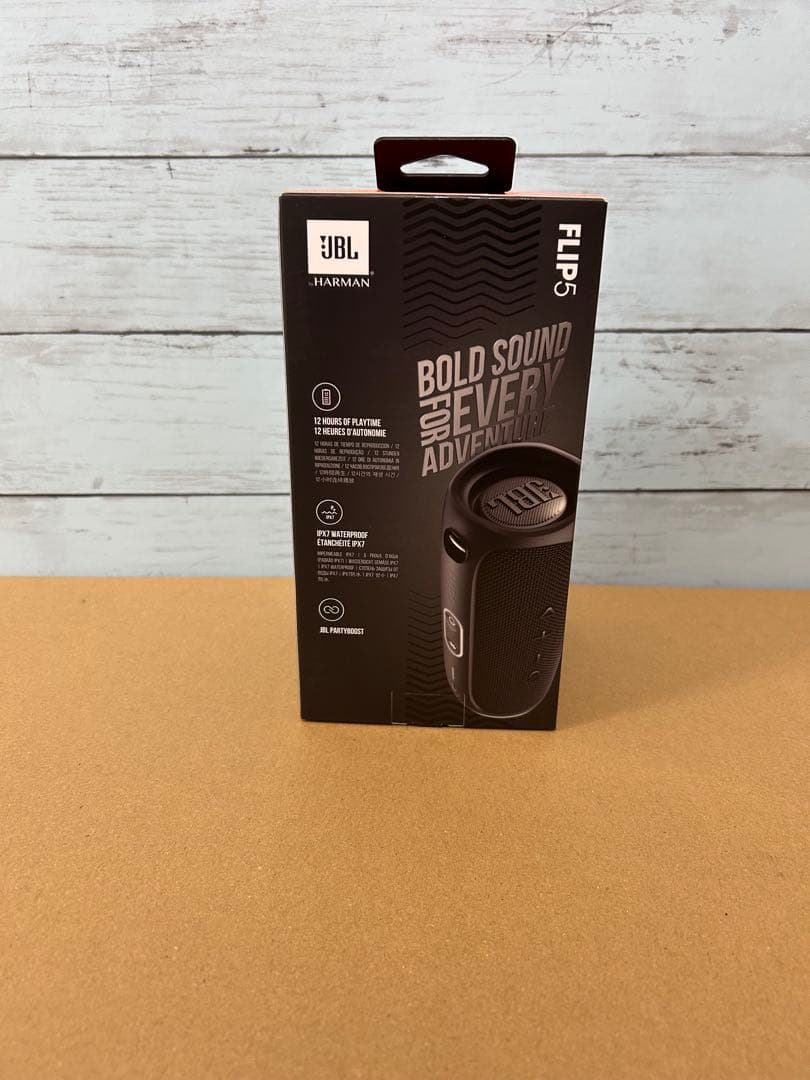 【新品】ブルートゥース スピーカー ブラック JBLFLIP5BLK