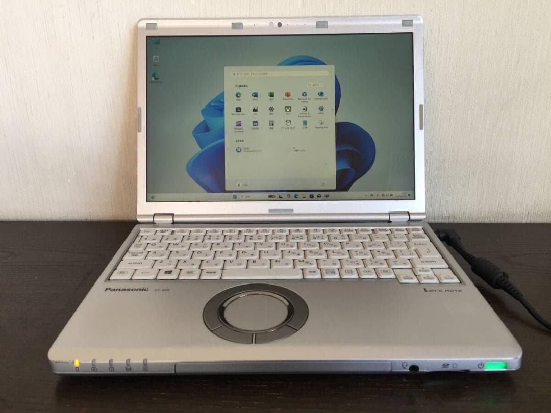 【なつ】パナソニック　Let's note CF-SZ6ADYVS