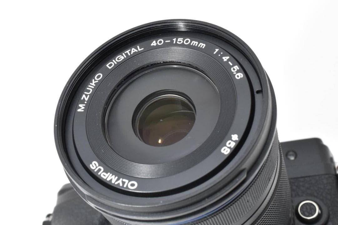 ★極上品★ OLYMPUS OM-D E-M10 Mark IV 元箱付属