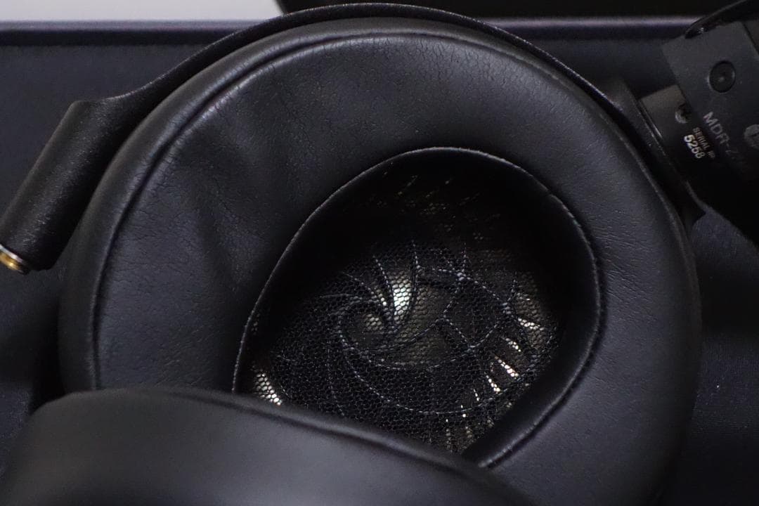 概ね良品 ハイレゾ ヘッドホン MDR-Z7M2 SONY ソニー 元箱付属