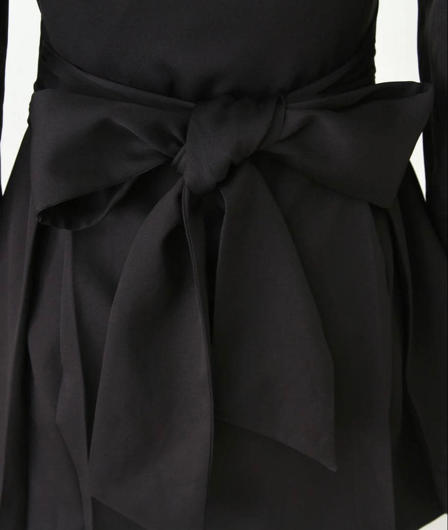 十字架クロススタッズチェーンレースアップフリルセーラーワンピース