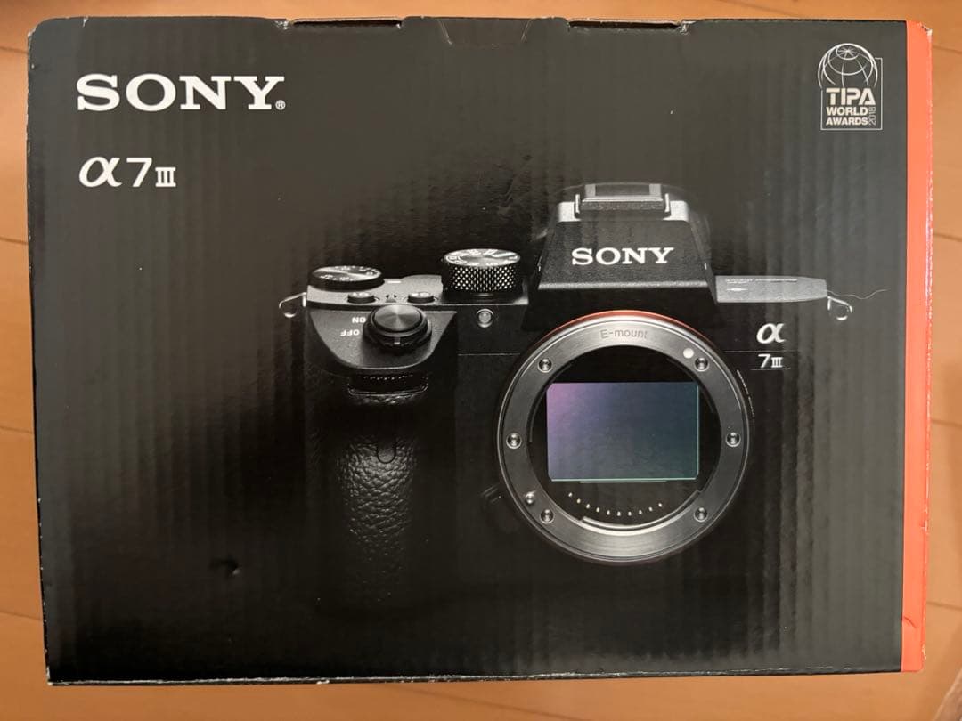 【新品未使用品】ソニー α7III ボディ [ILCE-7M3]