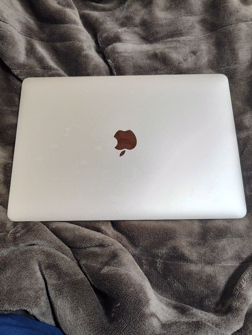 Apple MacBook Air 13インチ シルバー (ジャンク)