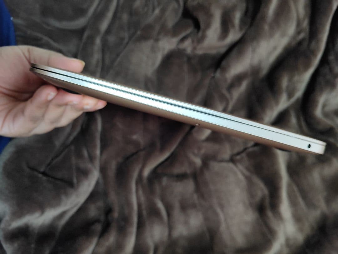 Apple MacBook Air 13インチ シルバー (ジャンク)