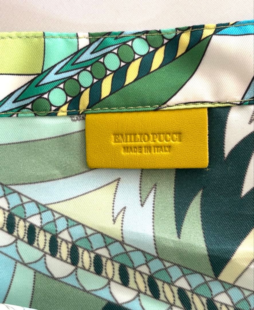 〈タグ付き新品‼︎〉EMILIO PUCCI ショッピングバッグ　保管袋付き