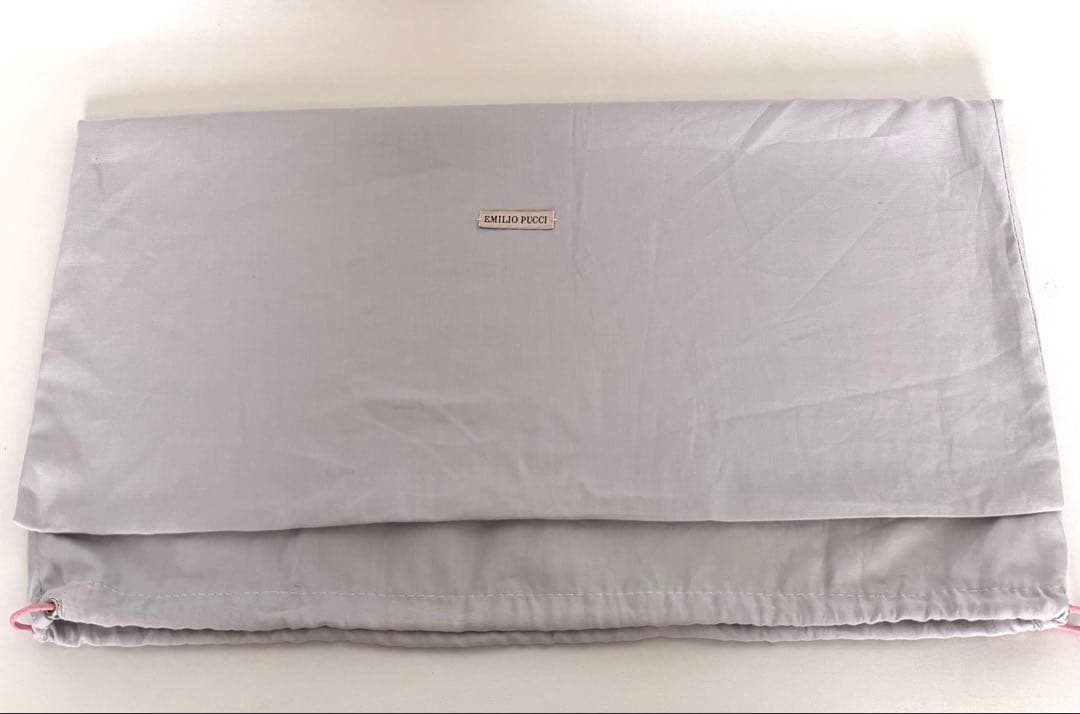 〈タグ付き新品‼︎〉EMILIO PUCCI ショッピングバッグ　保管袋付き