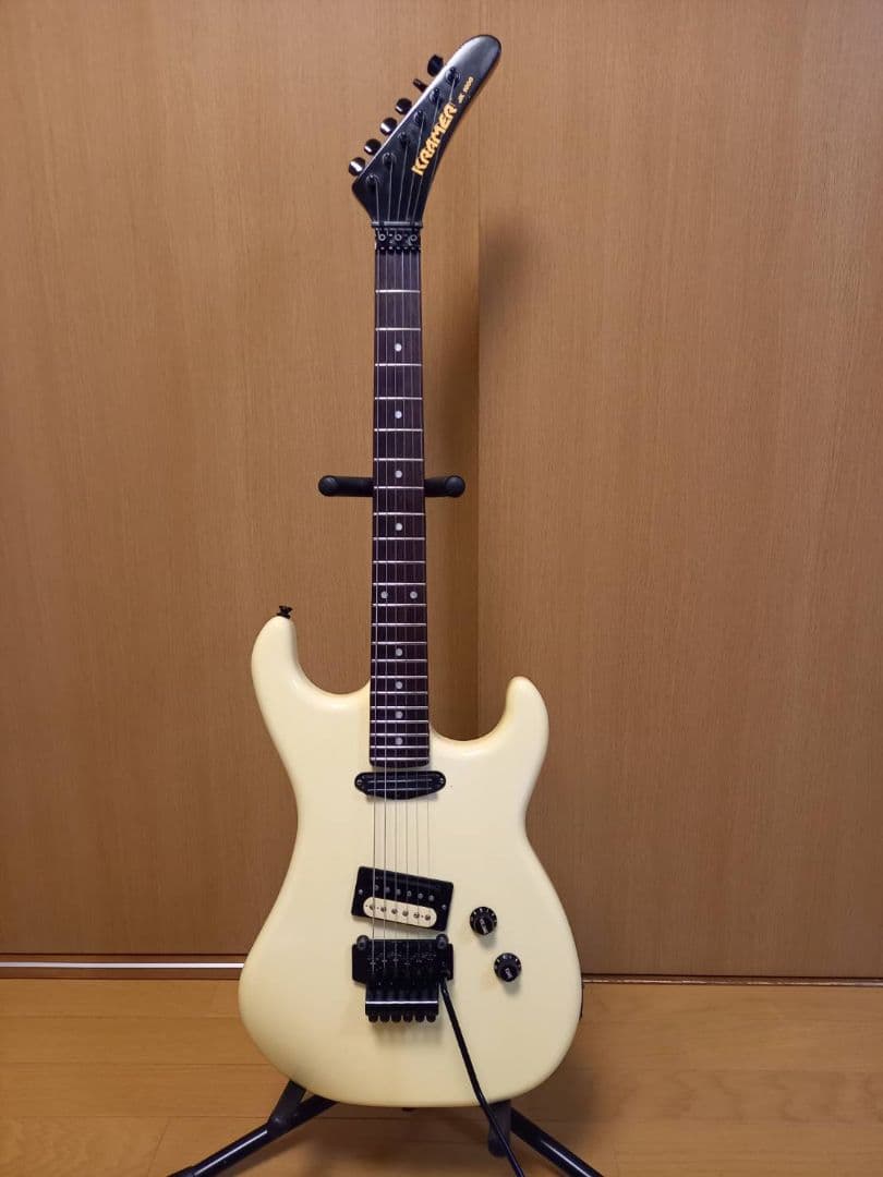 【ジャンク品】KRAMER エレキギター アイボリー