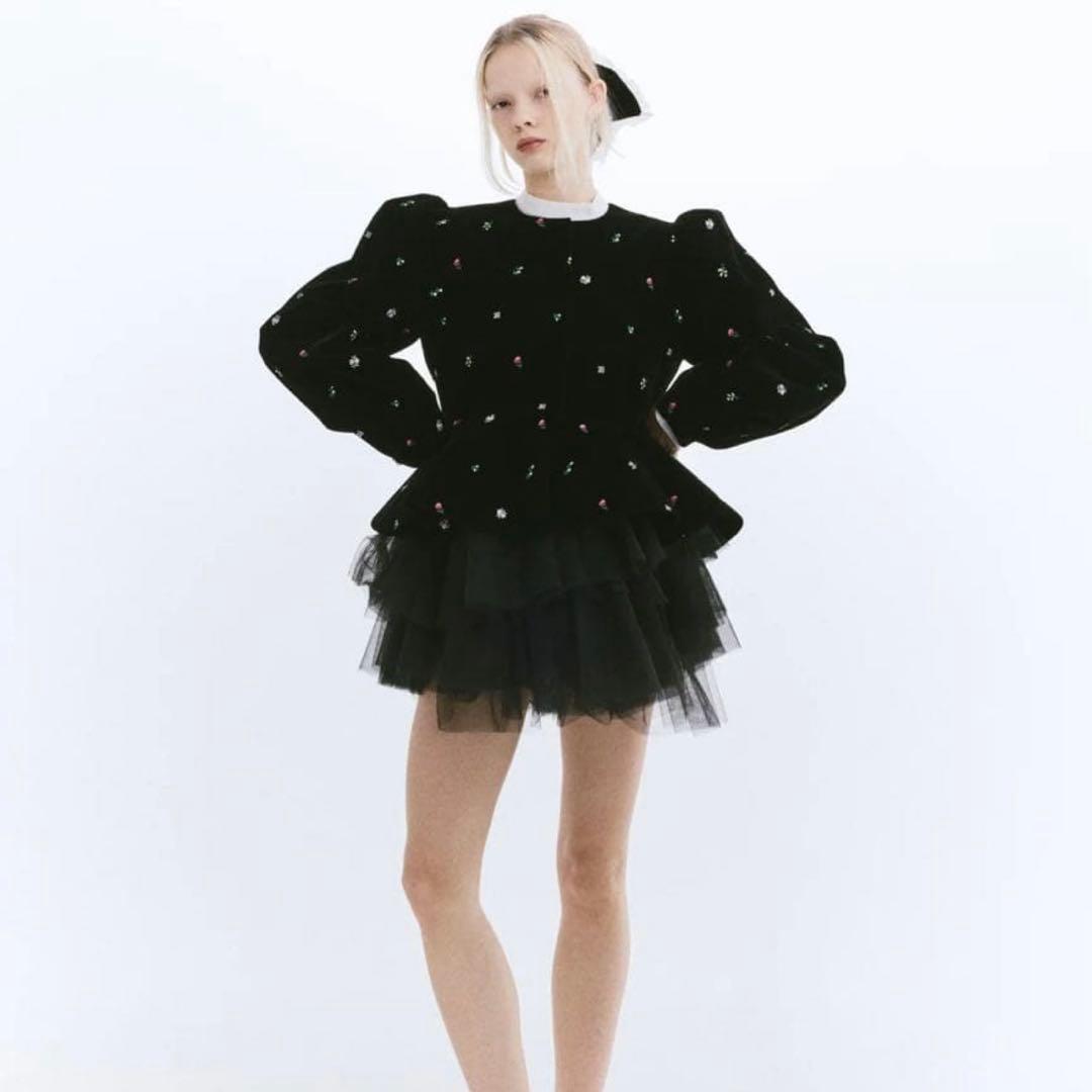 トップス B. STARRY PEPURAMU CARDIGAN bibiy