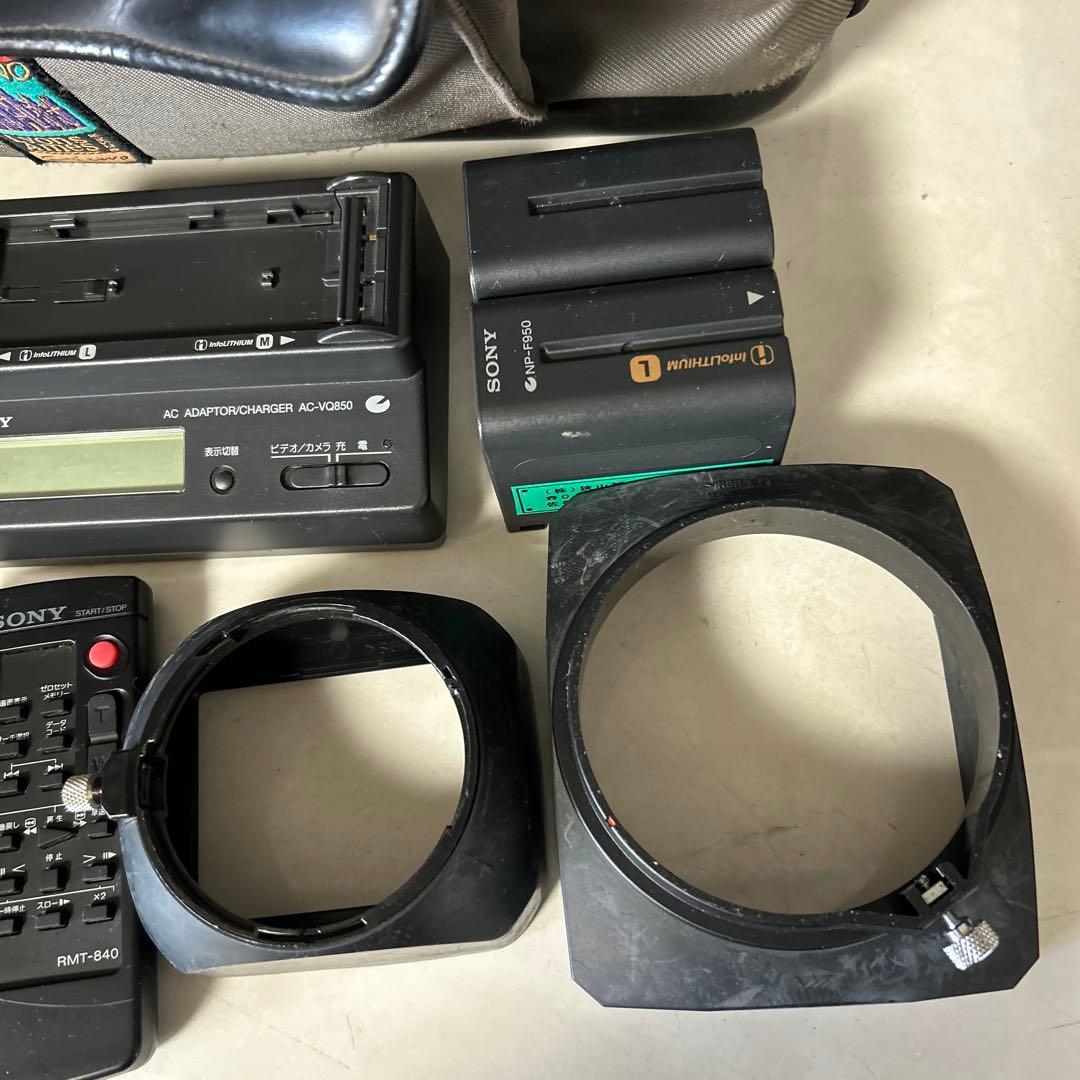 【ジャンク/故障品】ソニーDCR-VX2000 ビデオカメラ＋AC-VQ850