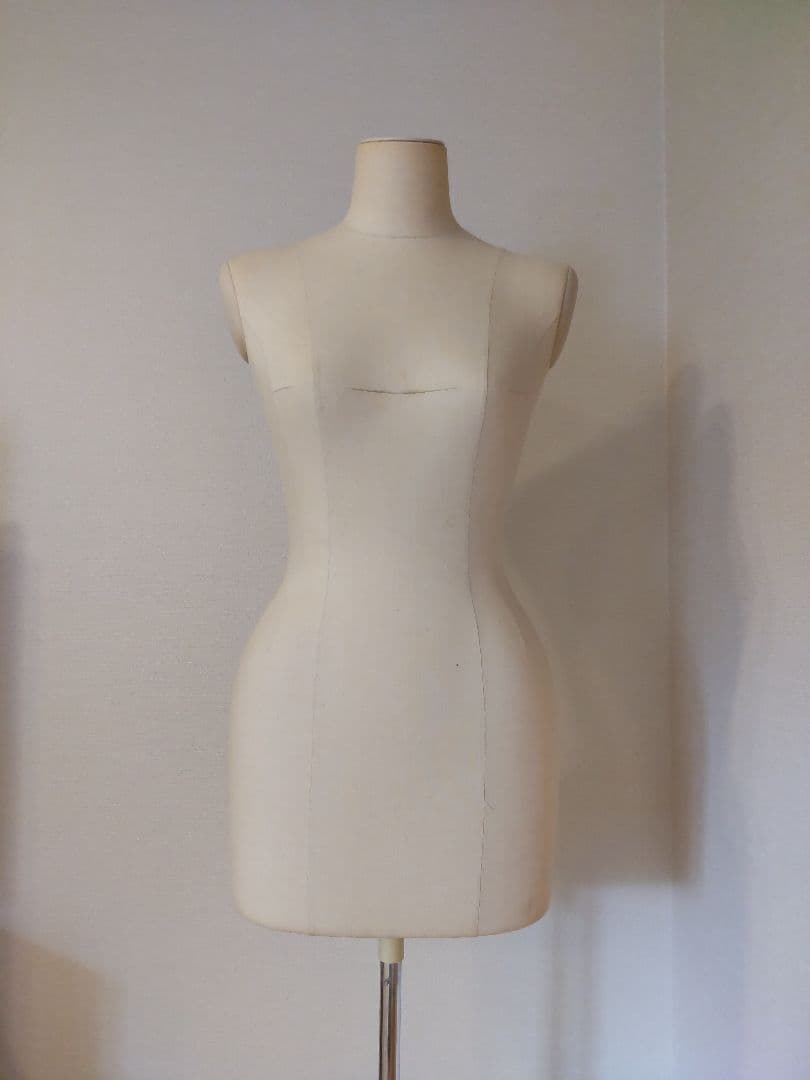 Y-001 ボディトルソー 女性用 yohji yamamoto