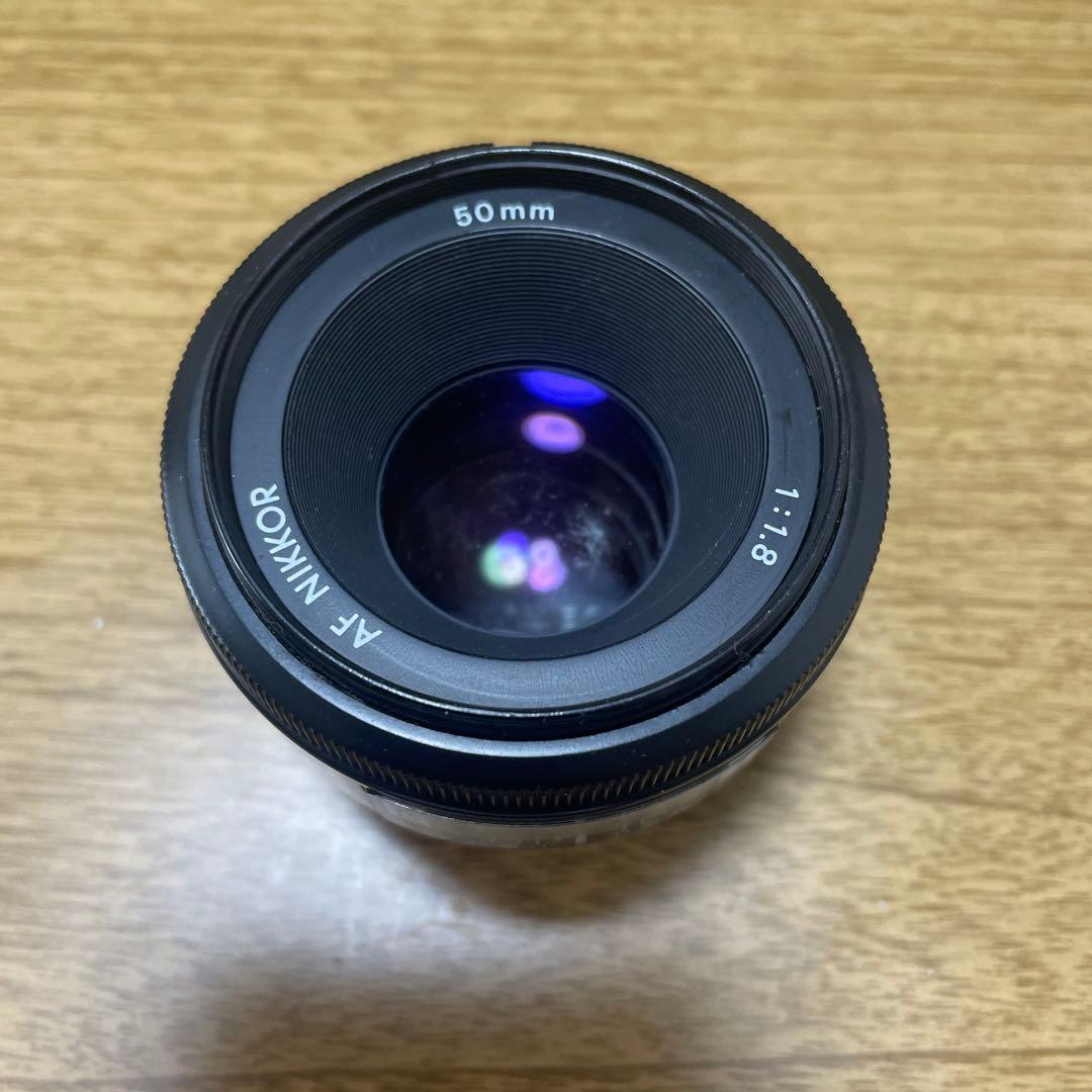 Nikon AF Nikkor 50mm f/1.8d レンズ
