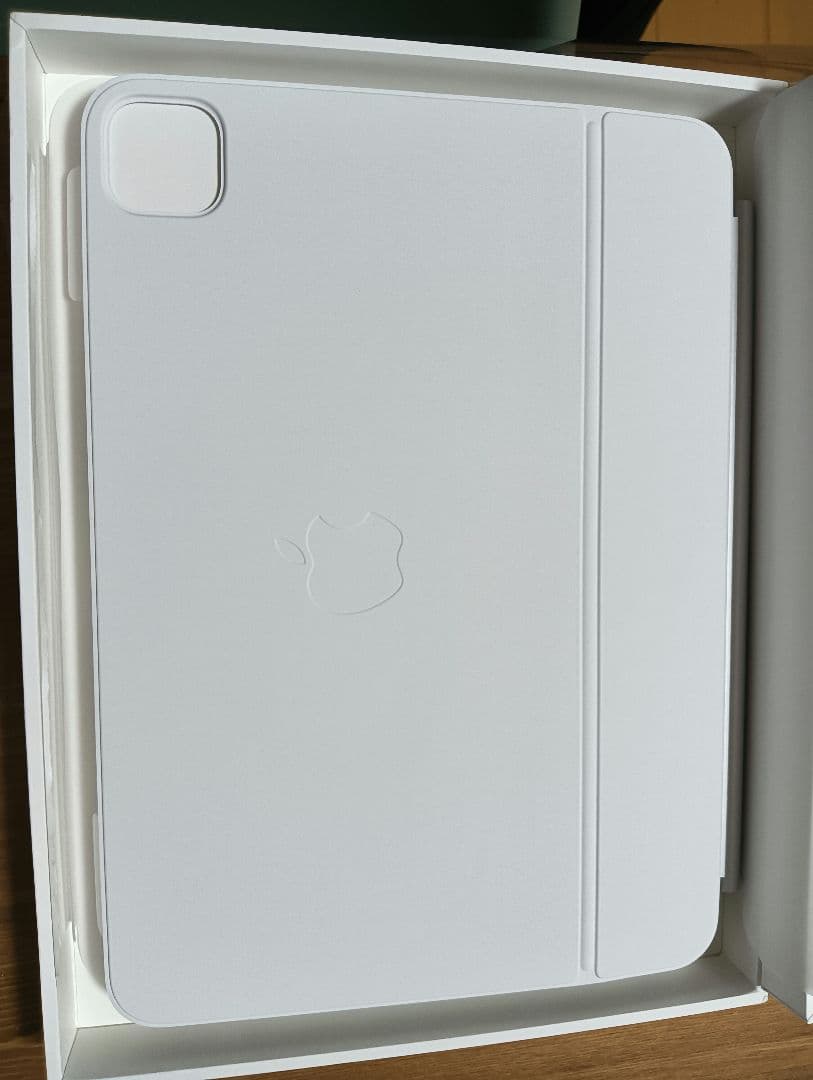 11インチiPad Pro(M4)用Magic Keyboard新品