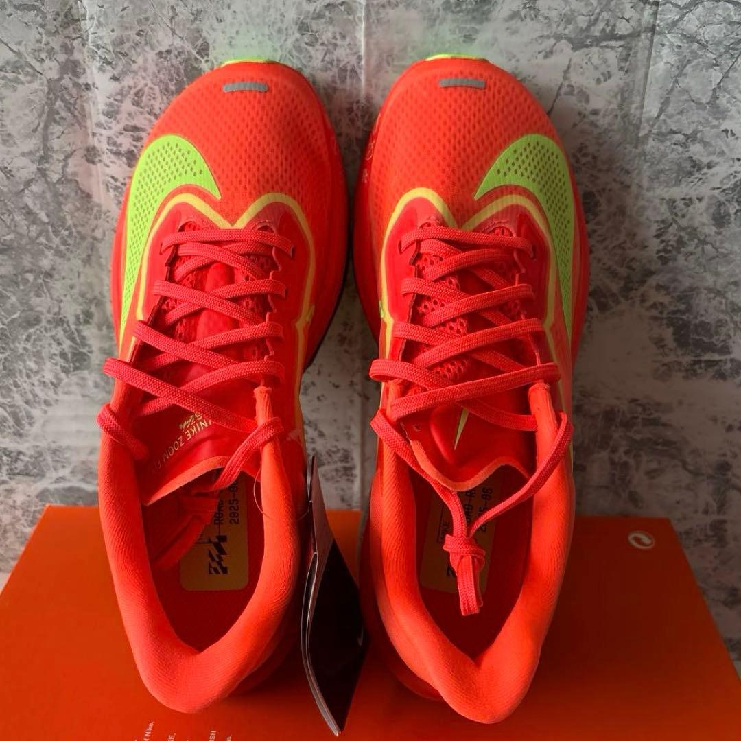 ナイキ　新品　ズーム　フライ6 25㎝