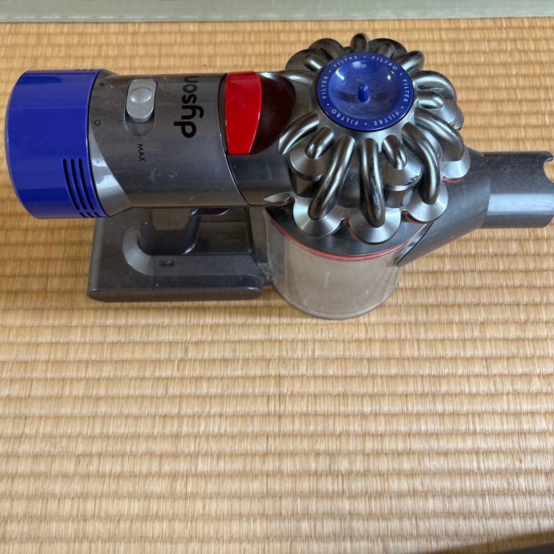 dyson v8 slim fluffy コードレス掃除機　ダイソンス動作保証