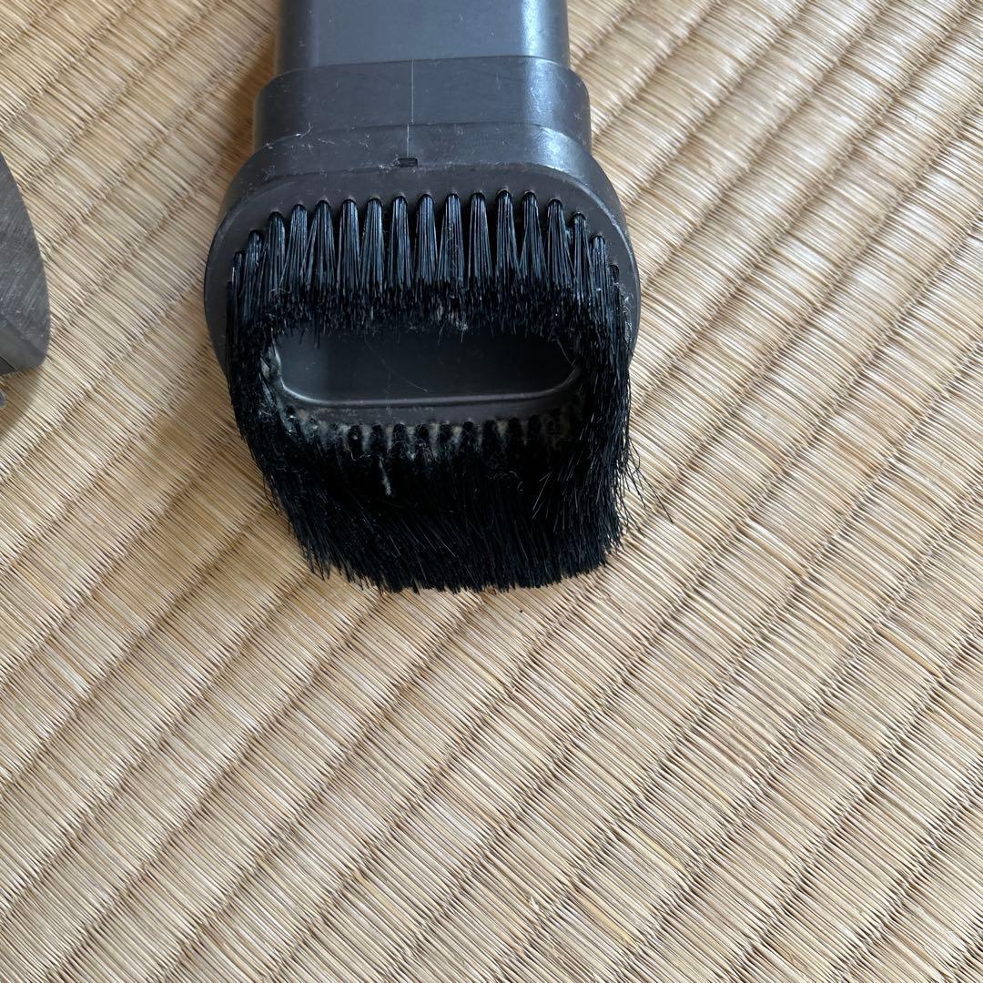 dyson v8 slim fluffy コードレス掃除機　ダイソンス動作保証