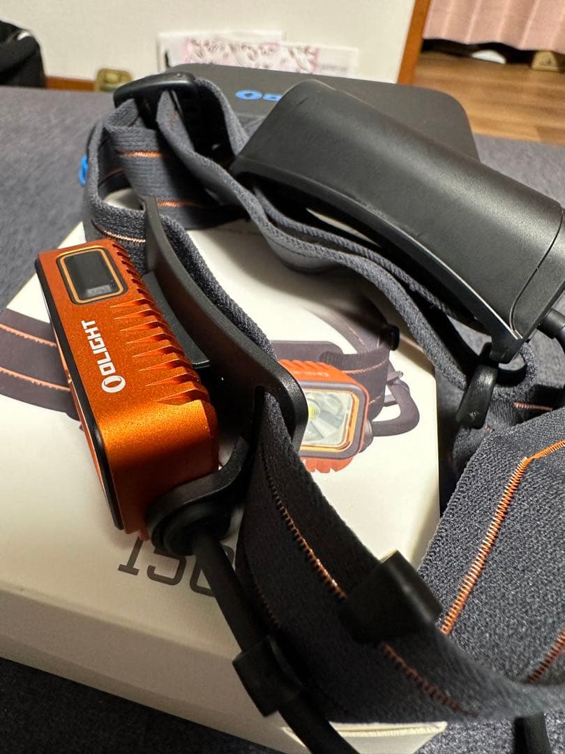 ライト・ランタン OLIGHT Array2pro