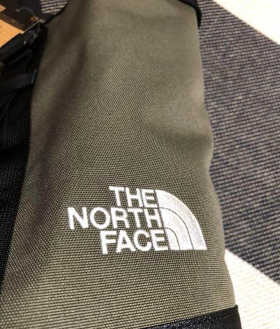 The North Face ボストンバッグ 大きめ オリーブグリーン
