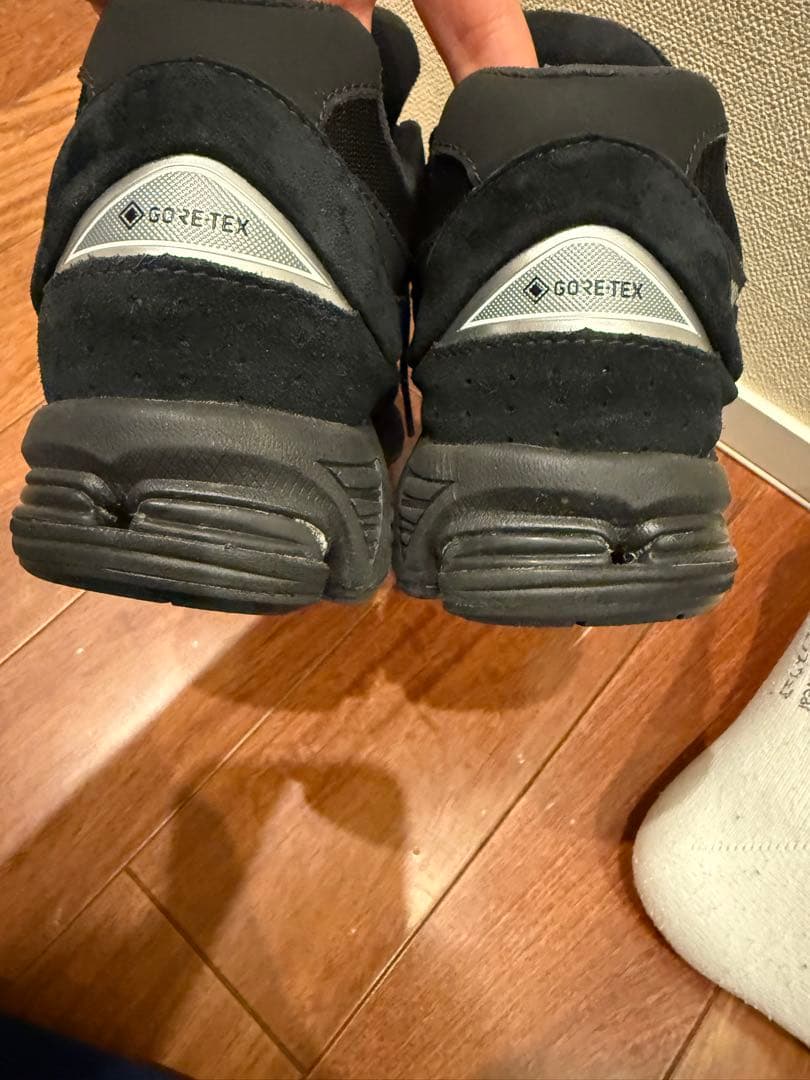 k*k様 New Balance ブラック ランニングシューズ