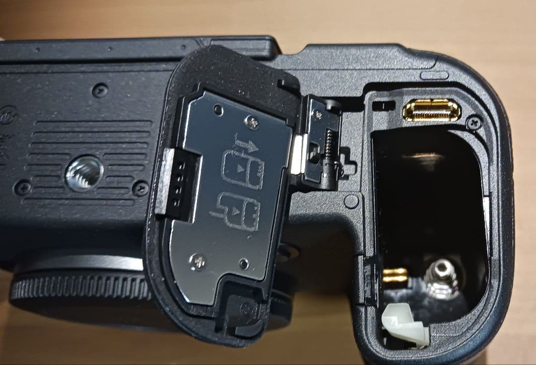 【ほぼ新品】Canon EOSR6mark2 ボディ