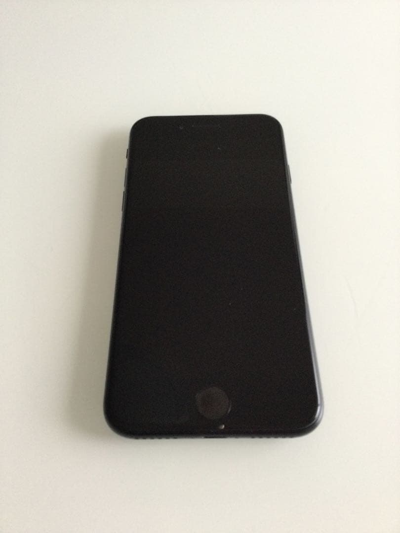 Apple iPhone SE2　64GB　ブラック 本体　箱付