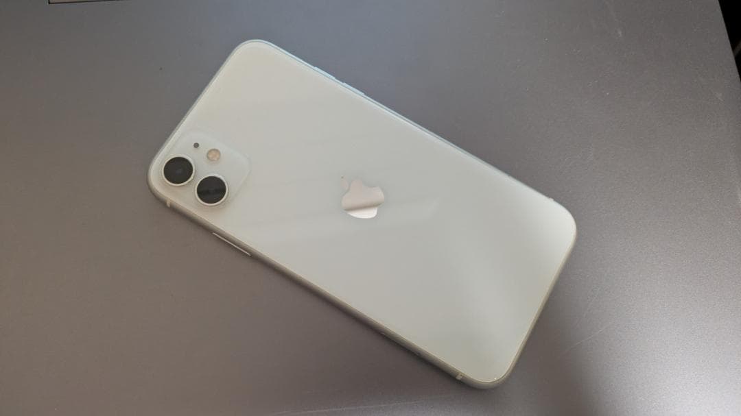 Apple iPhone 11 ホワイト 128GB