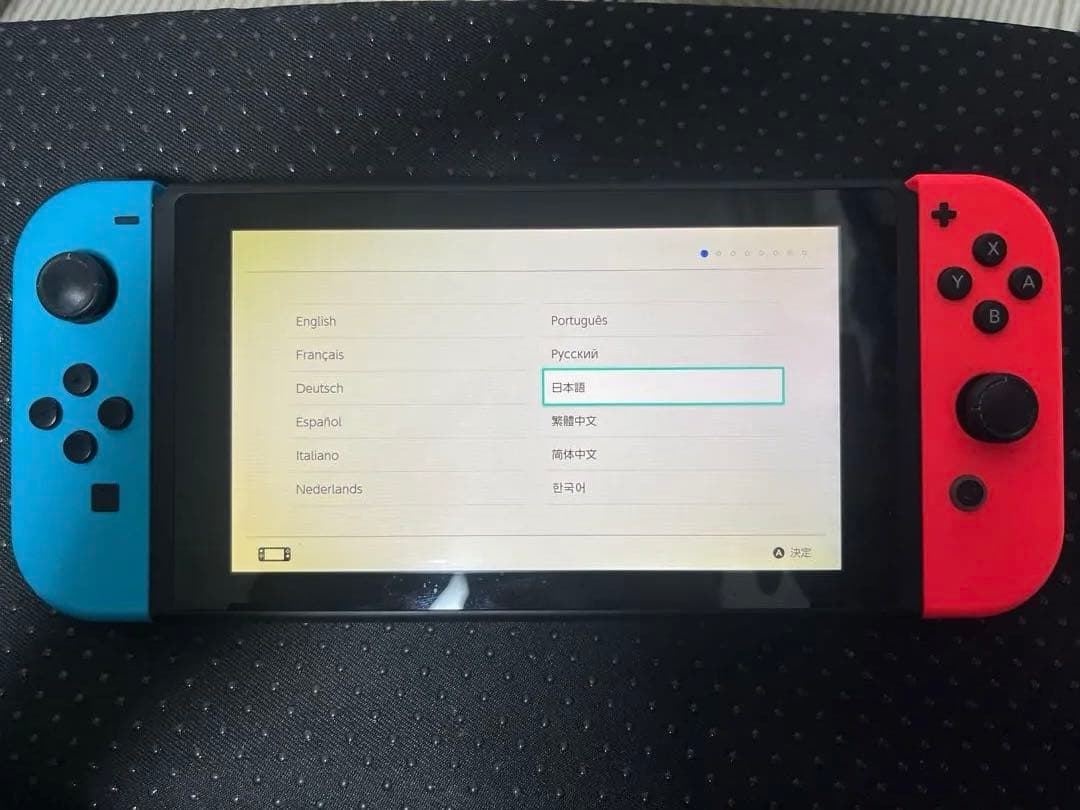 Nintendo Switch 青/赤 本体と付属品